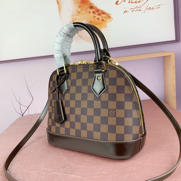 ルイヴィトンバッグ内部構造